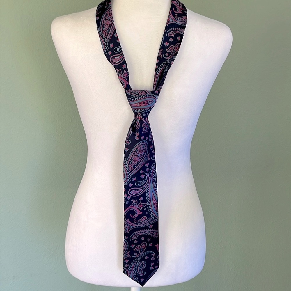 NWOT TED BAKER London Navy Teal Pink Paisley Silk Tie